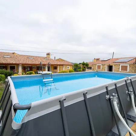 Casa Torre Andorinhas * נאזרה