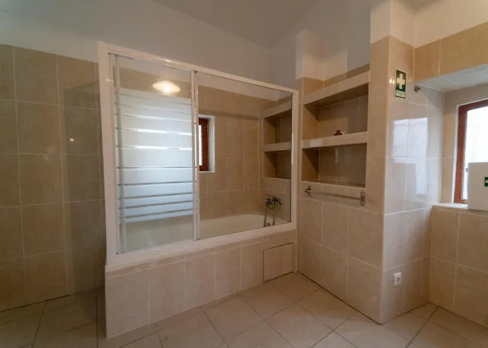 בית נופש Casa Torre Andorinhas